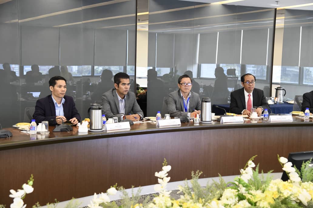Visit by Delegates from Ministry of Economy and Finance, Cambodia